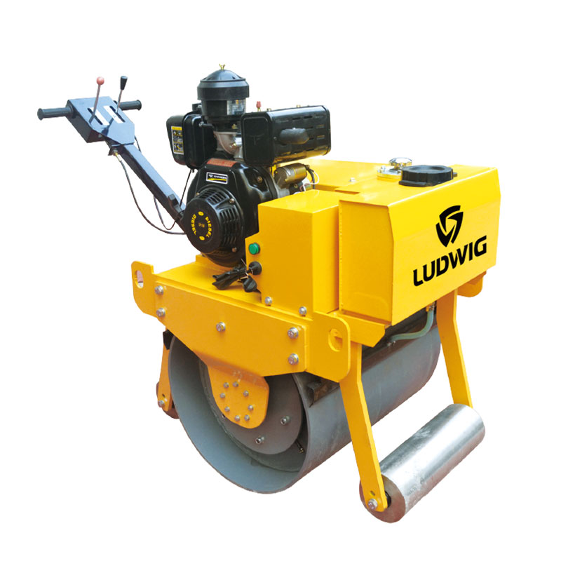 UM-ZF100